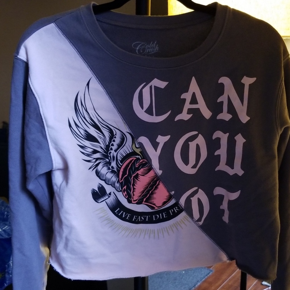 Crop top sweater/long sleeve